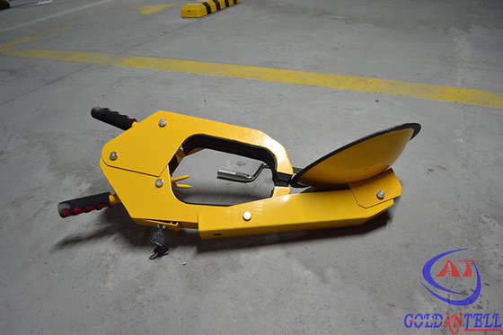 A3 Steel Yellow / Red Reliable Car Wheel Clamp , Portable Vehicle Wheel Lock
