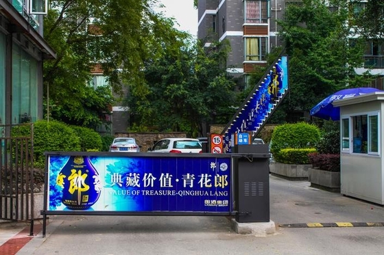 Remote Control Electronic Barrier Gates 1 - 4 Meter Length Barriers For Advertising