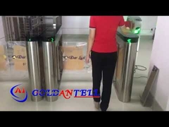 GAT-686 Hızlı kapı, hem QR kod barkodu hem de RFID kart okuyucu ile entegre bir swing bariyer kapısı