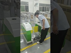 Çocuklar dışarıdaki RFID döner. Bel yüksekliği parmak izi bariyeri